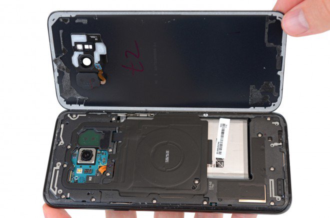 Galaxy S8+ Plus teardown 2