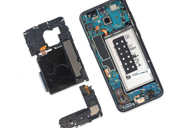 Galaxy S8+ Plus teardown 5