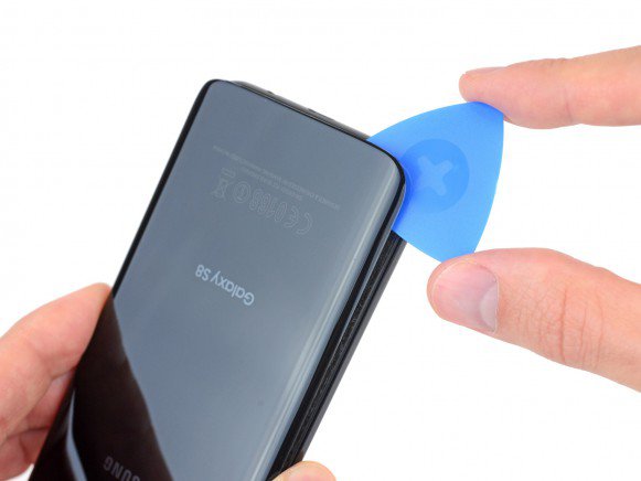 Galaxy S8 teardown pannello posteriore