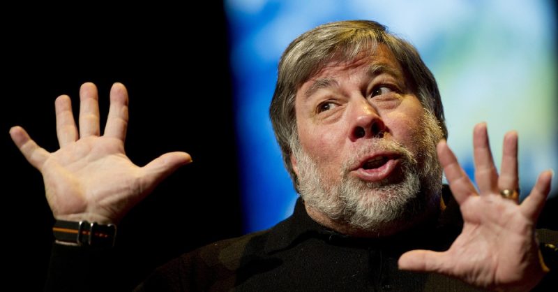 steve wozniak samsung galaxy s8 apple