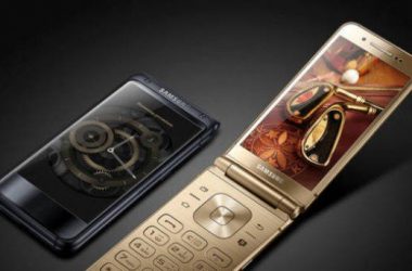 samsung doppio display filp phone smartphone a conchiglia