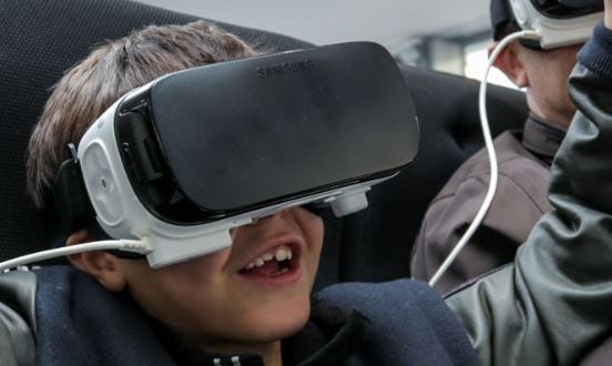 samsung gear vr 2017 kids mode